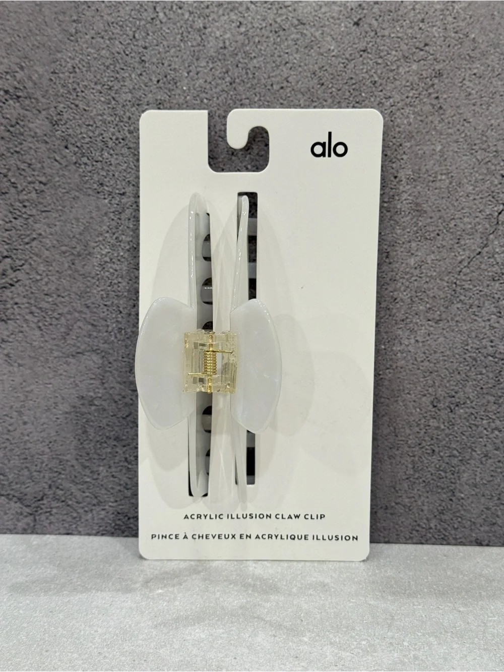Alo Acrylic Illusion Claw Hair clips set of 2 brand new